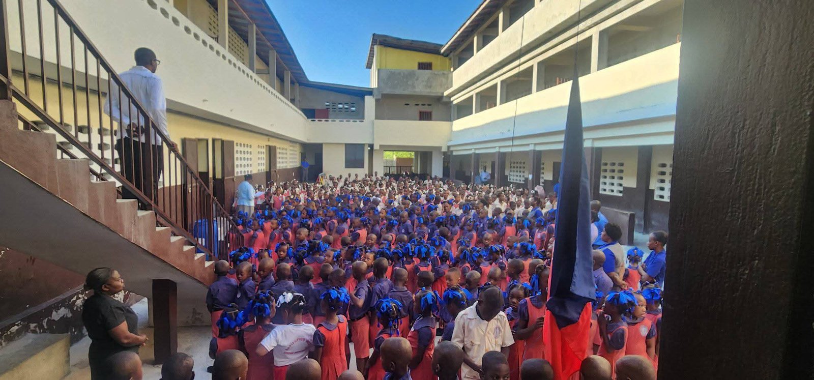 WhatsApp Image 2025-10-23 à 21.35.15_7e93bb2c